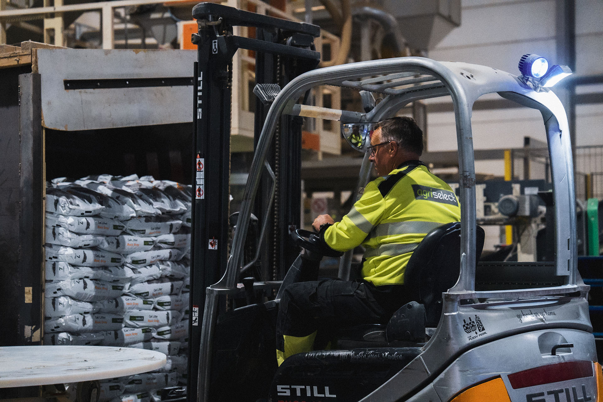 Heftruck / reachtruckchauffeur